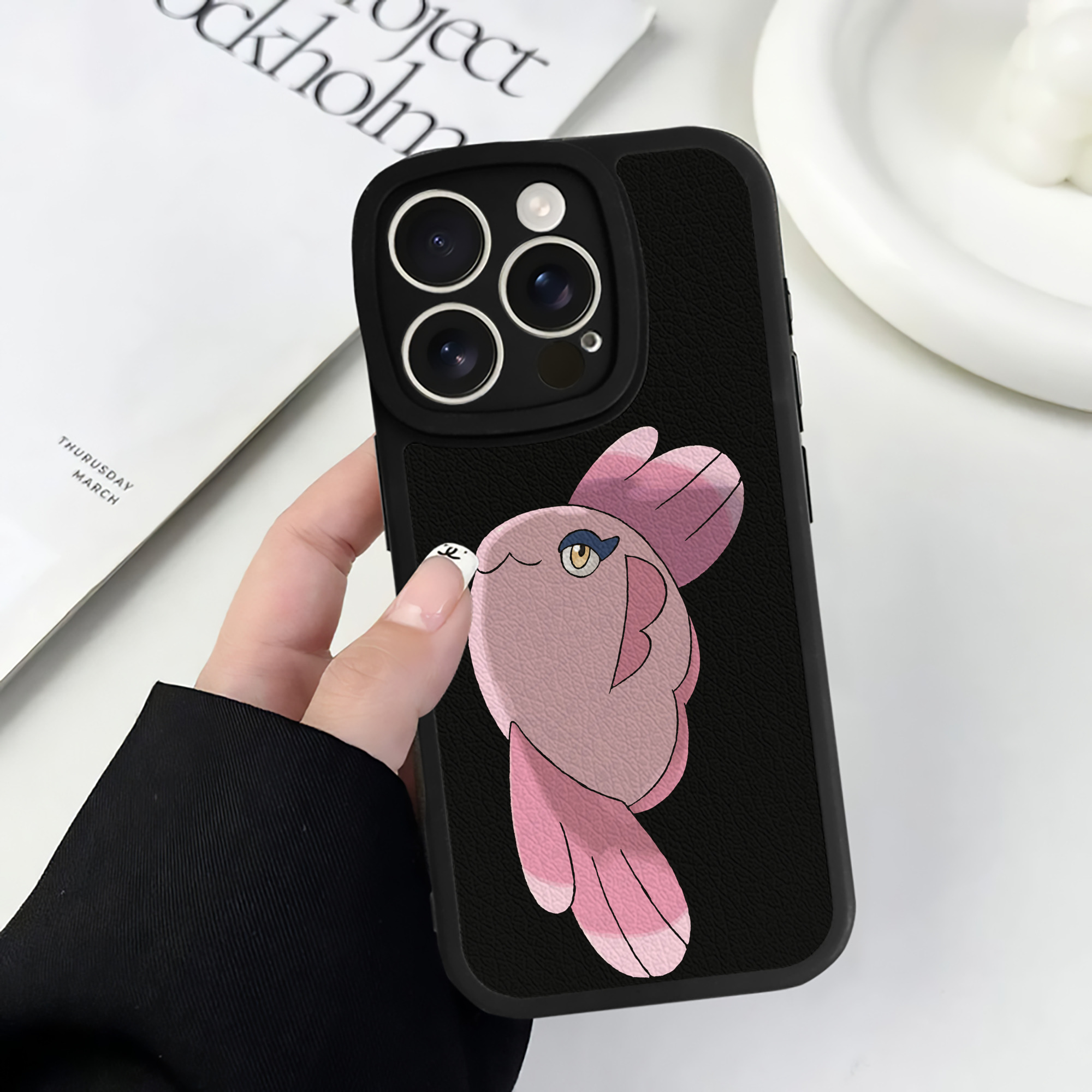 （画像用） ポケットモンスター Pokémon 【iPhone 16シリーズ対応】シリコンスマホケース（レザー調） 材質：シリコン